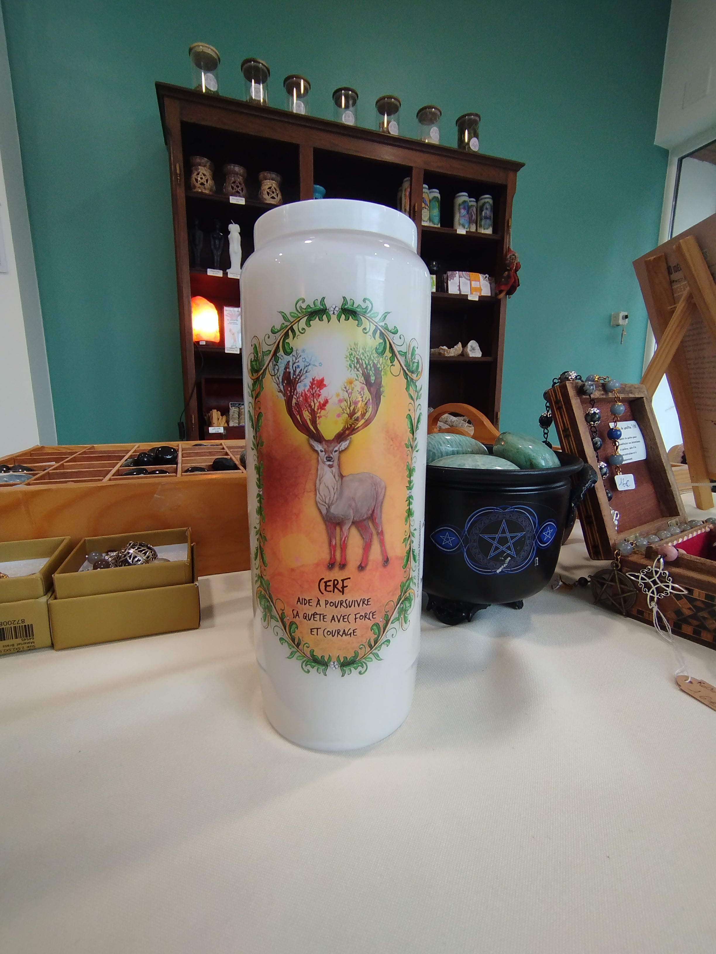 le cerf est un symbole d'élévation spirituel, et de courage.