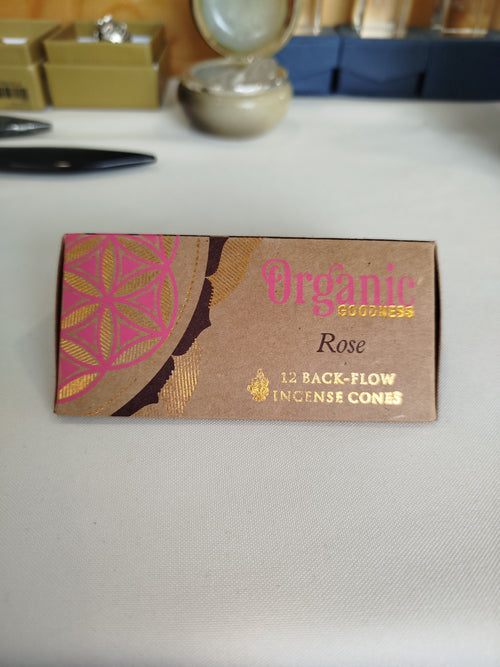 Rose : Favorise l’ouverture du cœur, apaise les émotions et apporte une douce énergie d'amour et de compassion.