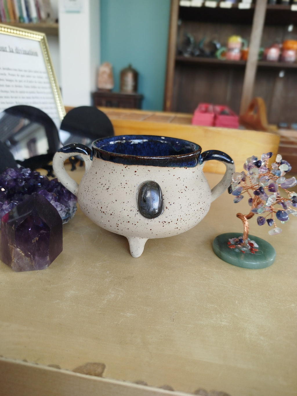 Chaudron d'intention en céramique - " Je suis Magique" | mug en grès Pyrité et labradorite